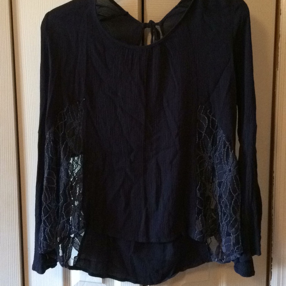 Cool flowy boho top!